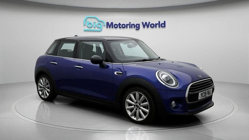 Blue Used 2019 Mini Cooper Classic Hatchback | £13,700 (Good price) - Image 1/4