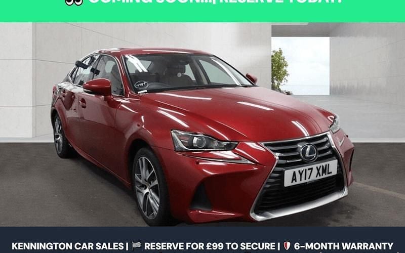 Used Lexus IS300h 223 HP (164 kW) 2018 Sedan