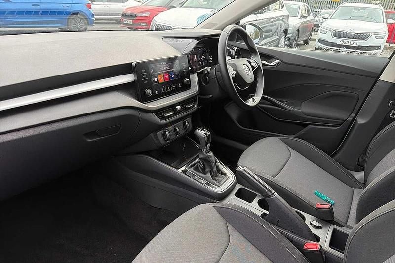 Used Skoda 110 R Colour Edition 81 HP (59 kW) 2022 Candy white black magic pearl effect Hatchback