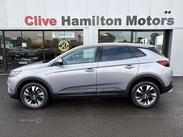 Grey Used 2018 Vauxhall Grandland X Sport SUV | £9,450 (Fair price) - Image 1/4