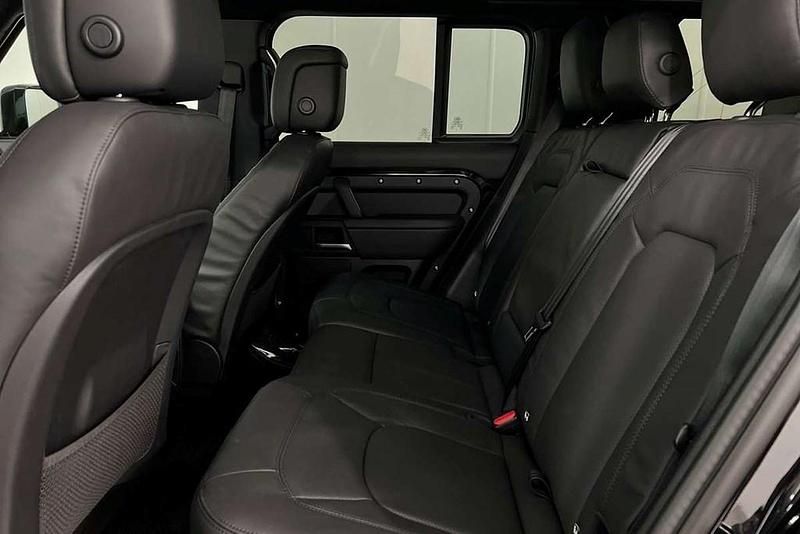 Used Land Rover Defender HSE Dynamic 344 HP (253 kW) 2025 Black SUV