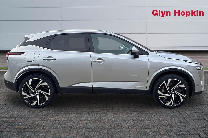 Used Nissan Qashqai Tekna+ 190 HP (139 kW) 2023 Silver SUV