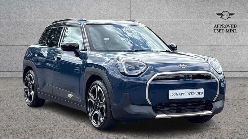 Blue New 2025 Mini Aceman SUV | £29,995 (Fair price) - Image 1/3