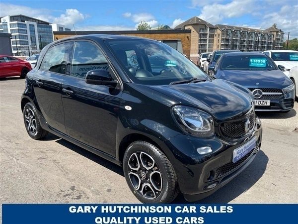 Black Used 2016 Smart ForFour Premium Hatchback | £5,995 (Fair price) - Image 1/1