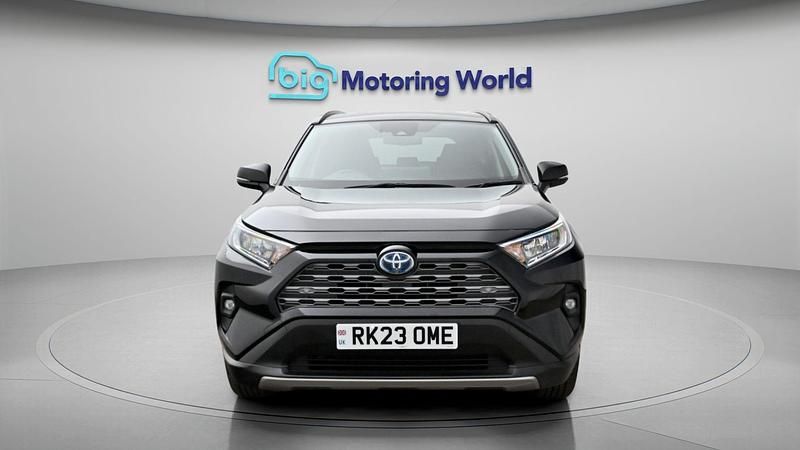 Used Toyota RAV4 Hybrid Design 219 HP (161 kW) 2023 SUV