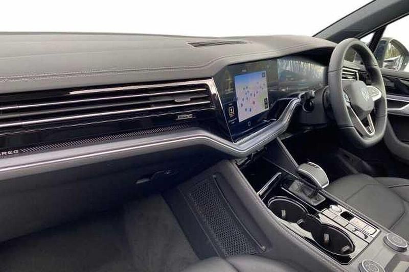 Used VW Touareg Black Edition 286 HP (210 kW) 2025 Silicon grey SUV