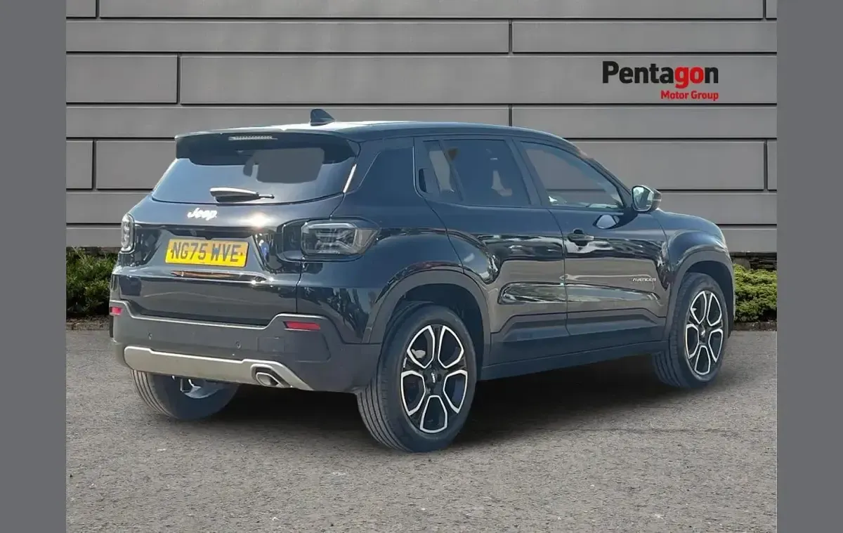 New Jeep Avenger Summit 100 HP (73 kW) 2026 Black SUV