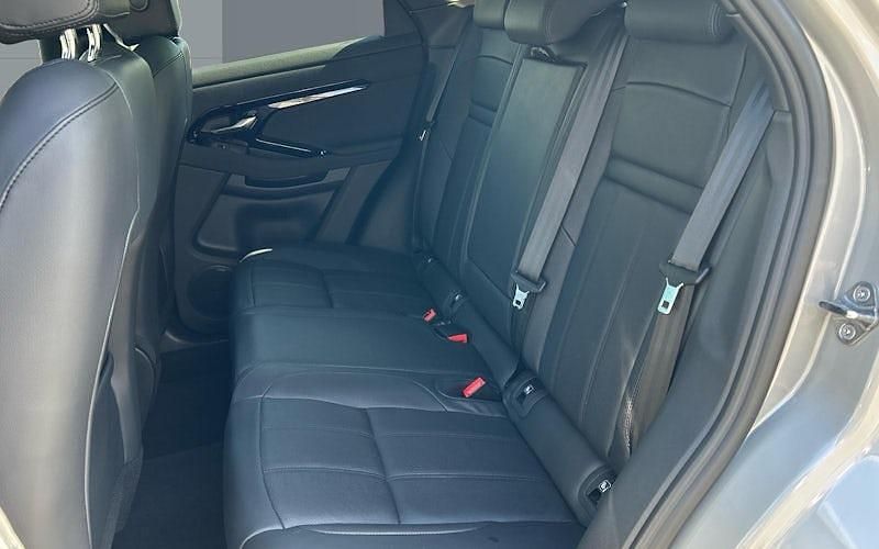 Begagnad Land Rover Range Rover evoque SE Dynamic 204 HK (150 kW) 2026 SUV