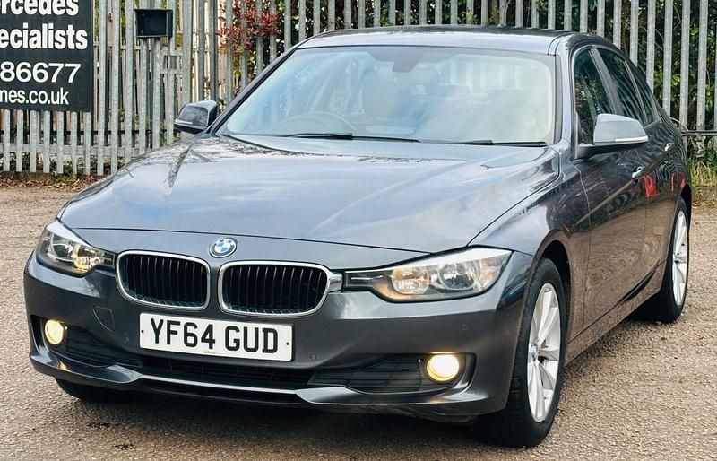 Używany BMW 320 Impressive 2014 Szary Sedan/Limuzyna
