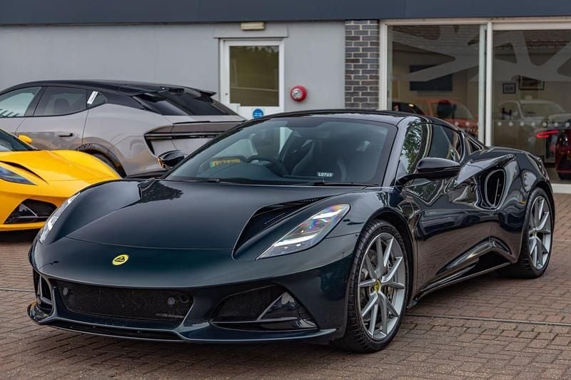 Used Lotus Emira 2024 Green Coupe
