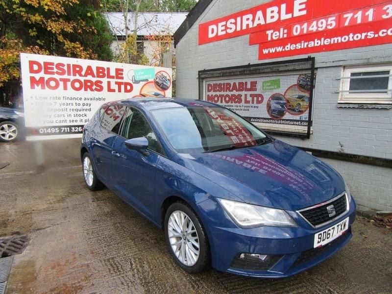 Blue Used 2017 Seat Leon SE Dynamic Hatchback | £7,495 (Good price) - Image 1/4