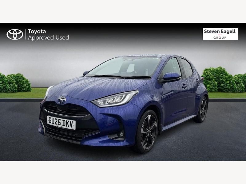 Used Toyota Yaris Hybrid 2025 Blue Hatchback