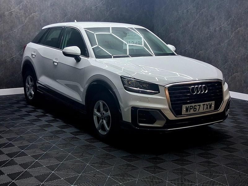 Used Audi Q2 115 HP (84 kW) 2018 White SUV