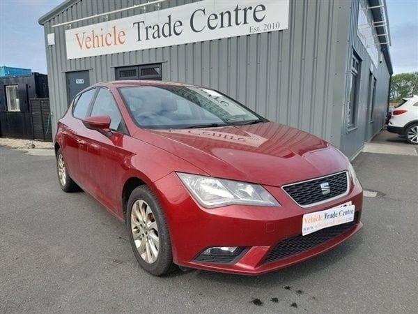 Red Used 2013 Seat Leon SE Hatchback | £5,299 (Fair price) - Image 1/1