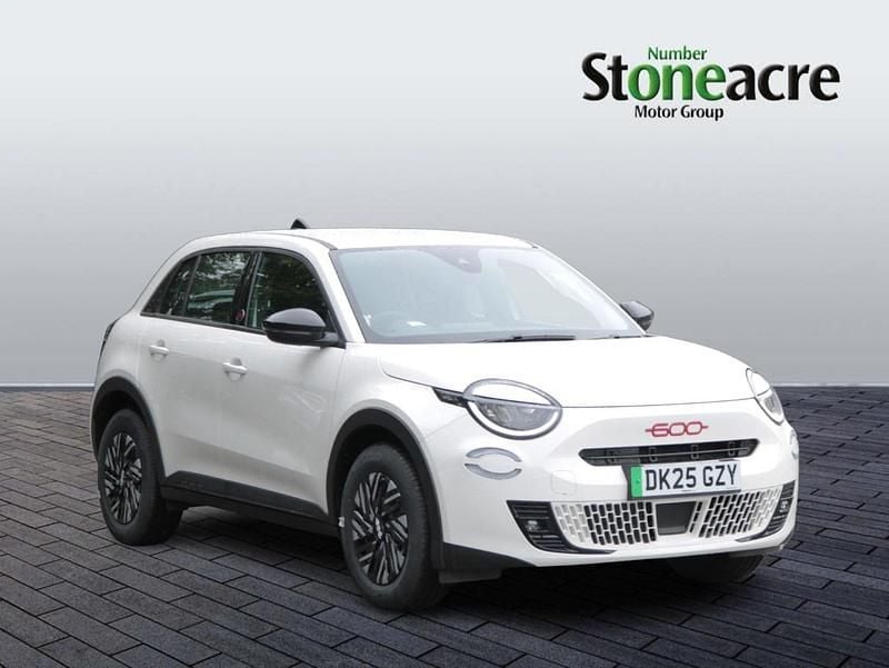 White New 2025 Fiat 600 Red Hatchback | £20,497 (Good price) - Image 1/2