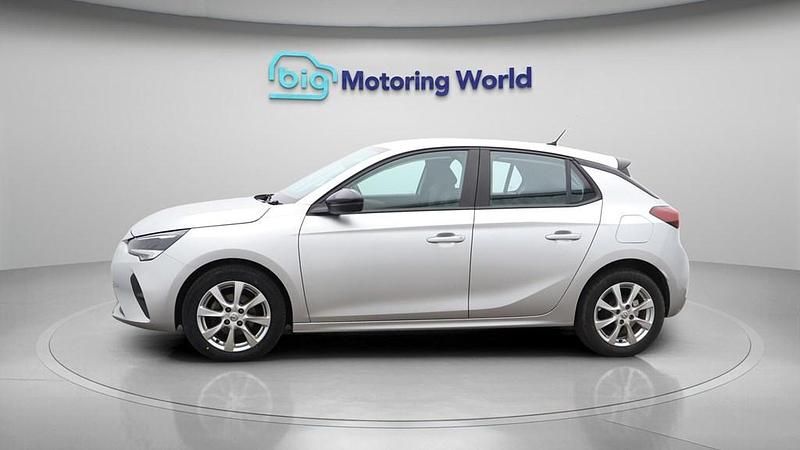 Second-hand Vauxhall Corsa Design Edition 75 CP (55 kW) 2022 Gri Hatchback