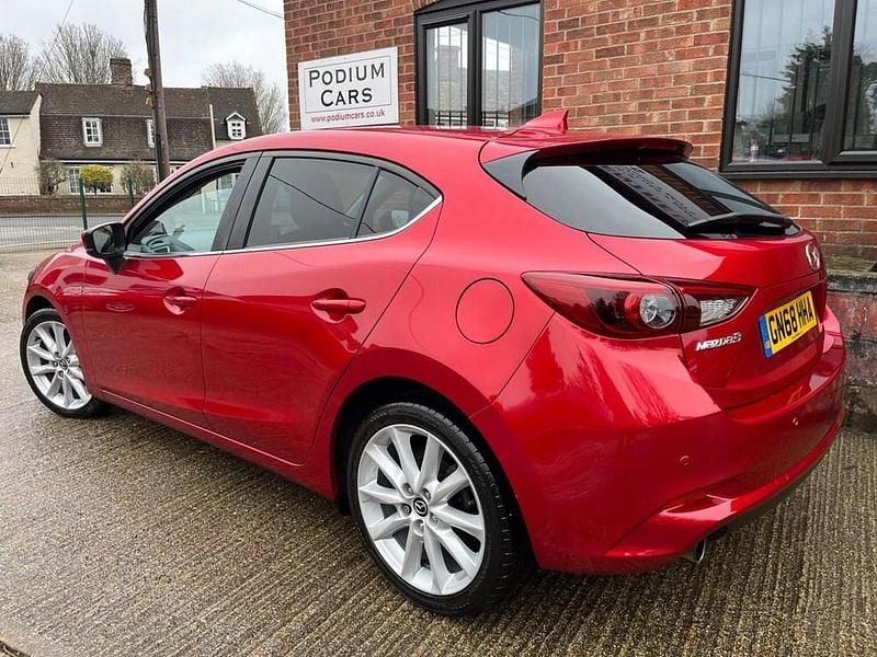 Used Mazda 3 Inclusive 2018 Red Hatchback