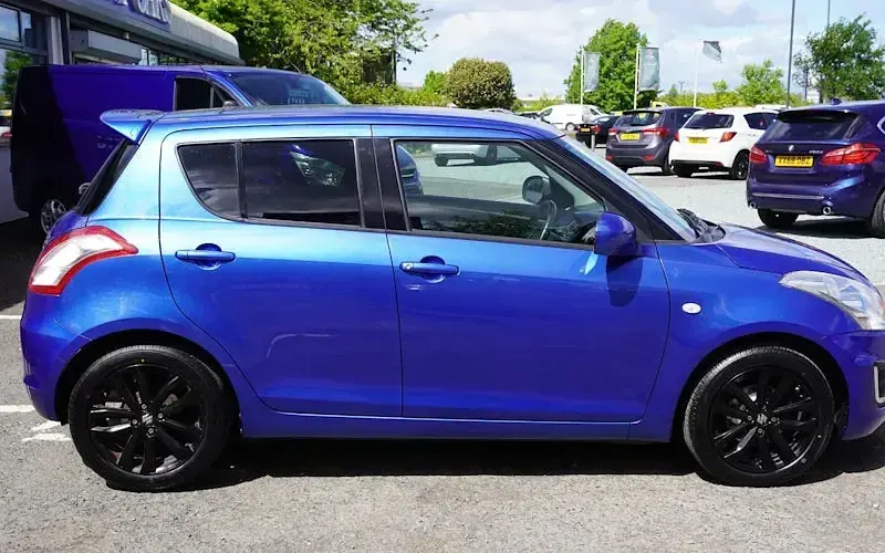 Begagnad Suzuki Swift SZ-L 94 HK (69 kW) 2016 Blå Halvkombi