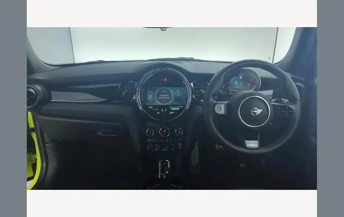 Used Mini Cooper S Premium 176 HP (129 kW) 2023 Yellow Hatchback
