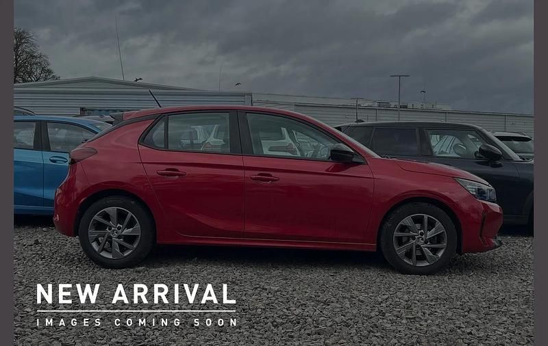Used Vauxhall Corsa Design Edition 73 HP (53 kW) 2023 Red Hatchback