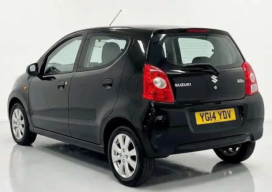 Used Suzuki Alto SZ4 68 HP (50 kW) 2014 Black Hatchback