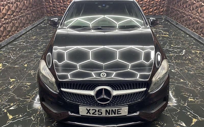 Używany Mercedes A200 AMG line 136 KM (100 kW) 2017 Czarny Hatchback