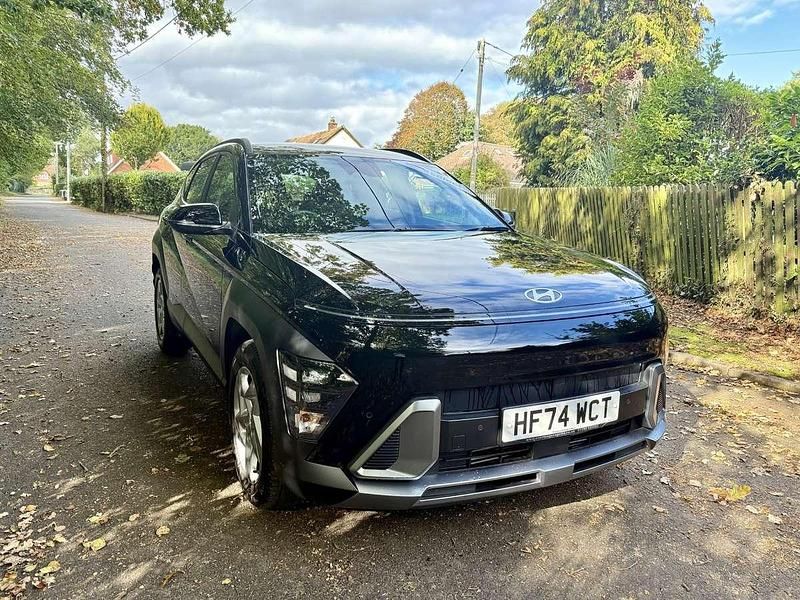 Black Used 2024 Hyundai Kona Advanced SUV | £21,995 (Good price) - Image 1/4