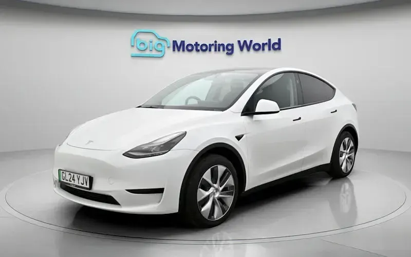 Used Tesla Model Y RWD 254 kW (346 HP) 2024 White SUV
