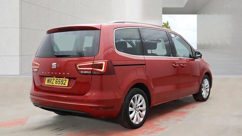 Used Seat Alhambra SE 2017 Romance red MPV