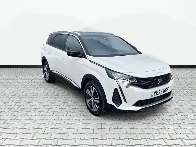 Used Peugeot 5008 Allure+ 130 HP (95 kW) 2023 White SUV