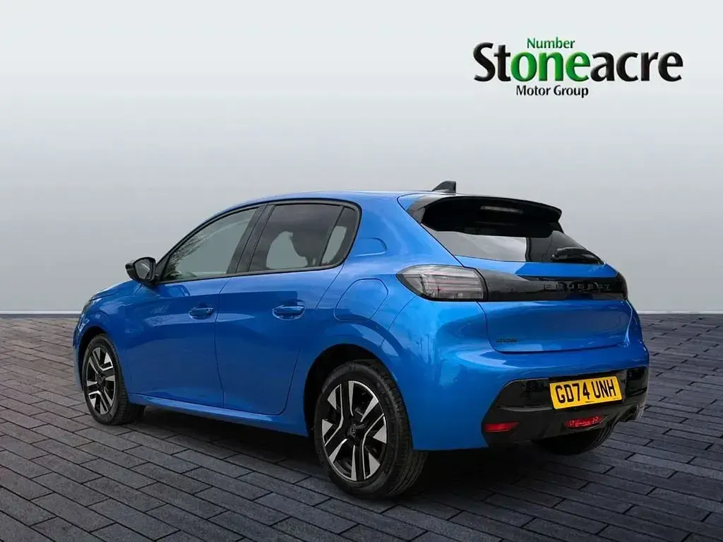 Used Peugeot 208 Allure 101 HP (74 kW) 2025 Blue Hatchback