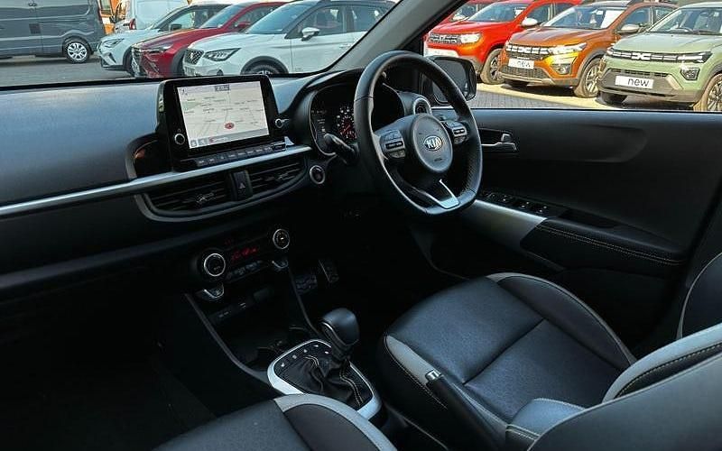 Used Kia Picanto X-Line 67 HP (49 kW) 2024 Hatchback