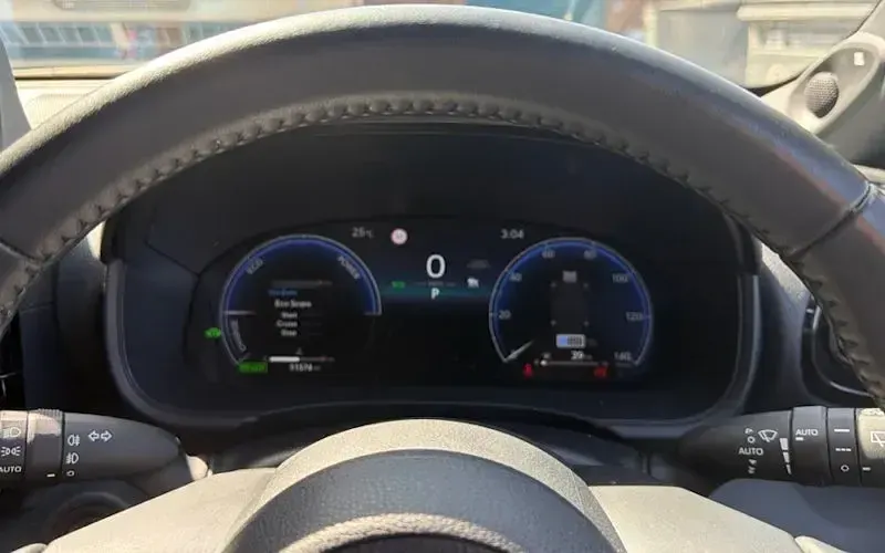 Used Toyota Yaris Edition 131 HP (96 kW) 2024 Silver Hatchback