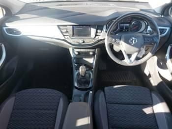 Used Vauxhall Astra SRi 2020 White Hatchback