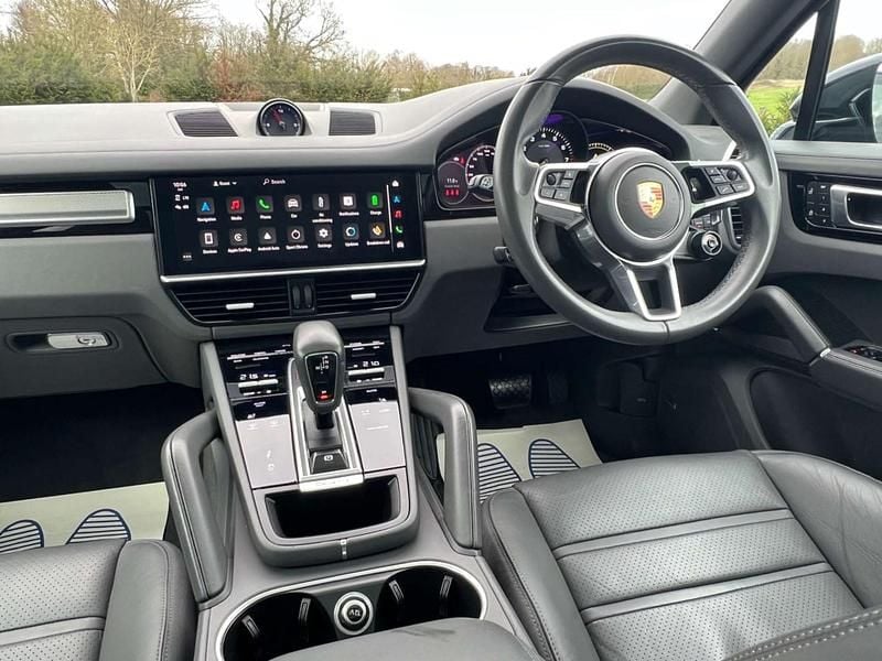 Used Porsche Cayenne Platinum Edition 462 HP (339 kW) 2022 Blue SUV