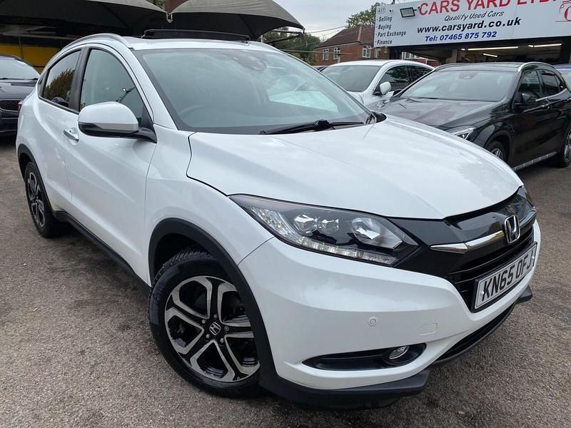 White Used 2015 Honda HR-V EX SUV | £11,499 (Fair price) - Image 1/4