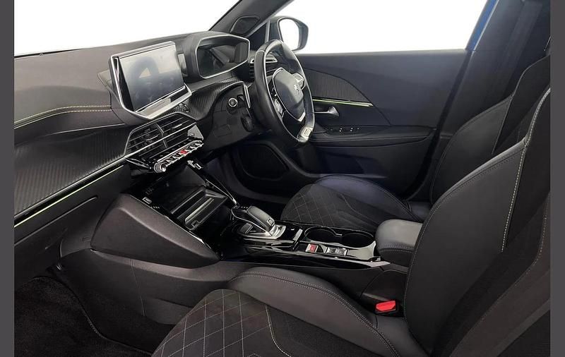Used Peugeot 2008 GT 153 HP (112 kW) 2020 Blue SUV