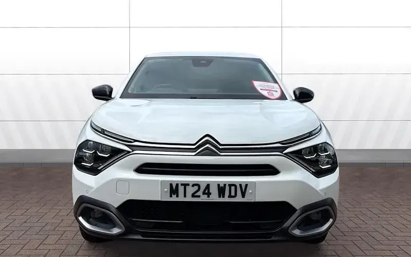 Gebraucht Citroën C4 PureTech 131 PS (96 kW) 2024 Weiß SUV