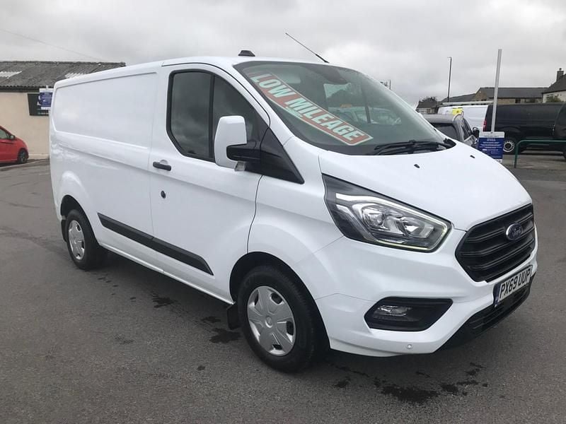 White Used 2020 Ford Transit Custom Trend Van | £12,990 (Super price) - Image 1/4