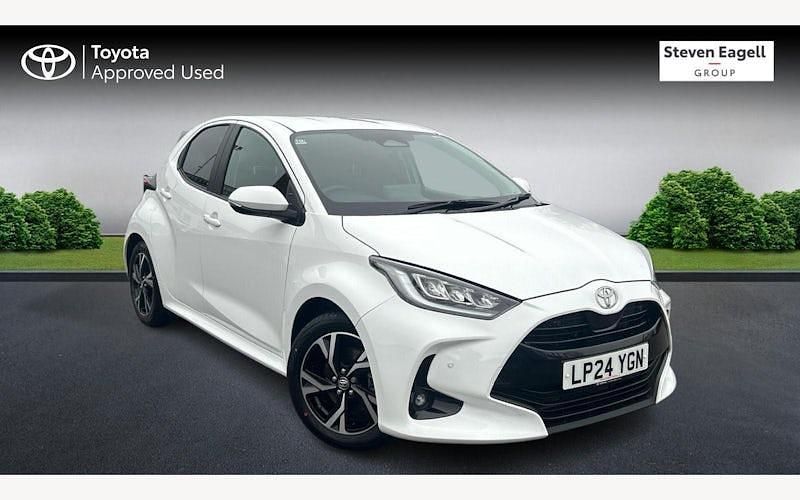 Used Toyota Yaris Hybrid Design 116 HP (85 kW) 2026 Hatchback