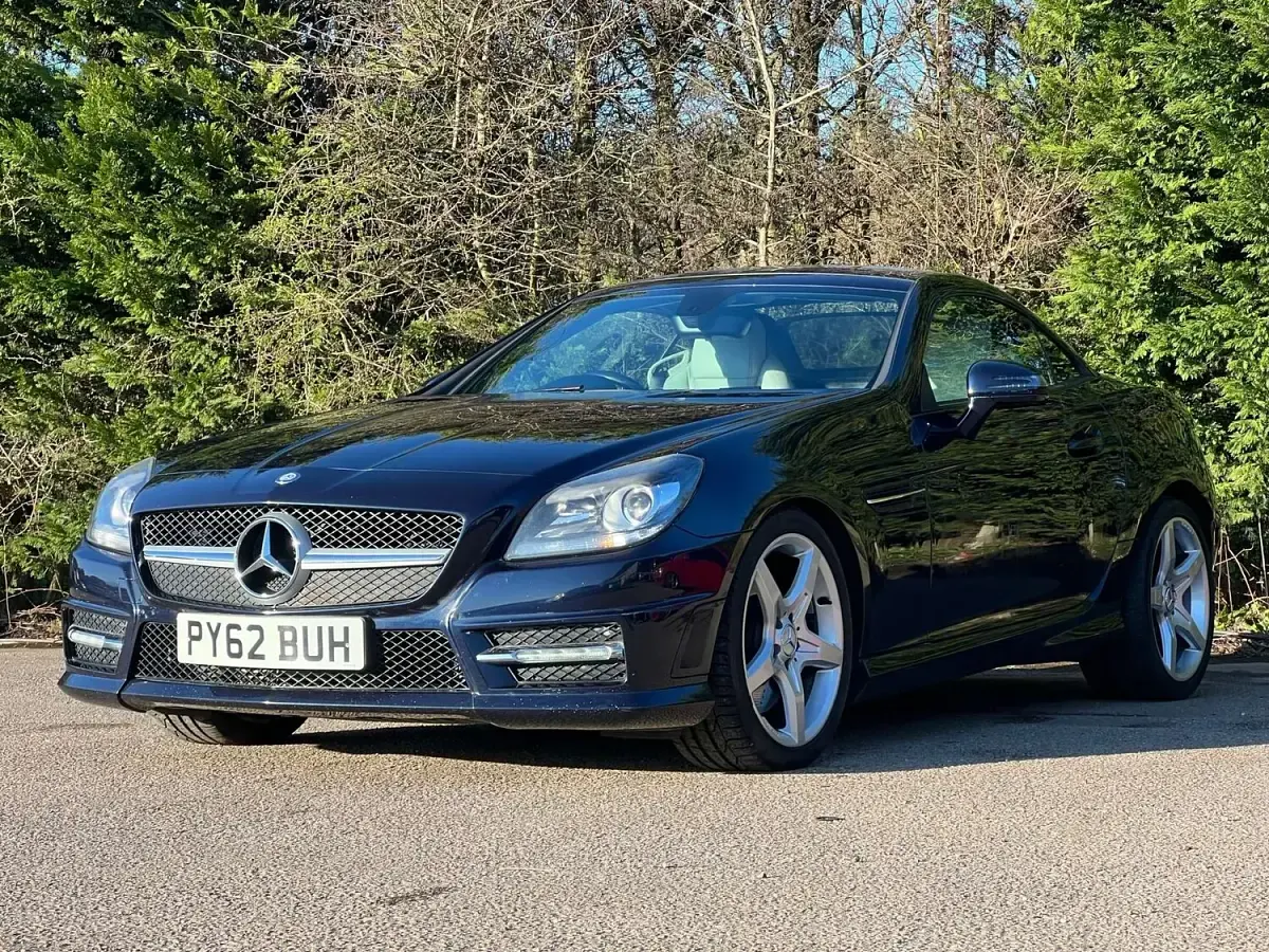 Used Mercedes SLK250 AMG 204 HP (150 kW) 2012 Blue Cabriolet