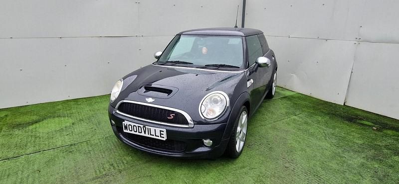 Black Used 2008 Mini Cooper S Hatch Hatchback | £3,995 (Fair price) - Image 1/4