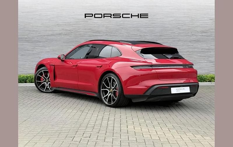 Used Porsche Taycan 419 kW (571 HP) 2024 Red Estate