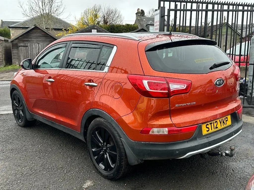 Used Kia Sportage 134 HP (98 kW) 2012 Orange SUV