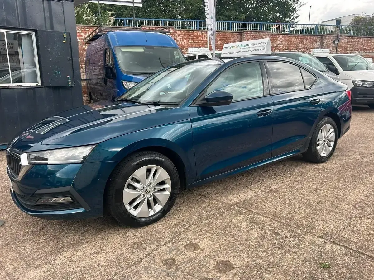 Used Skoda Octavia SE Technology 150 HP (110 kW) 2021 Blue Hatchback