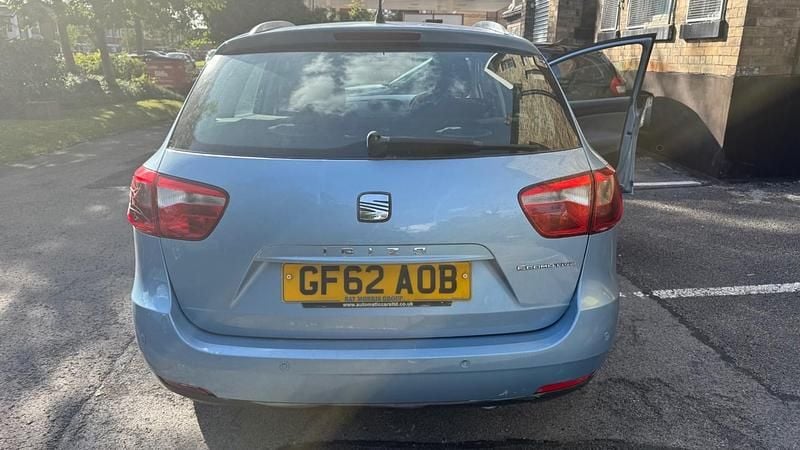 Begagnad Seat Ibiza ST SE 105 HK (77 kW) 2012 Blå Kombi