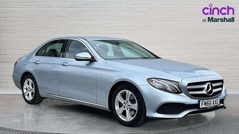 Used Mercedes E220 SE 194 HP (142 kW) 2016 Silver Sedan