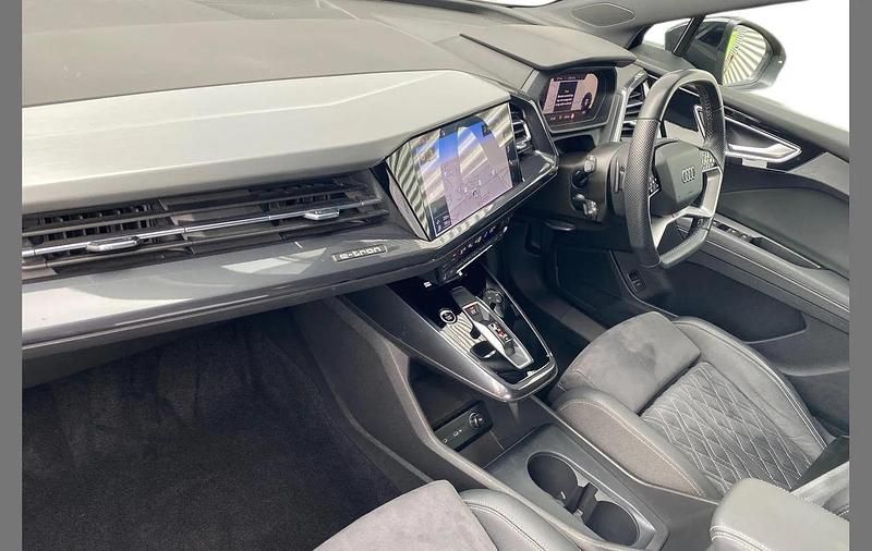 Used Audi Q4 e-tron S-Line 150 kW (204 HP) 2023 Black SUV