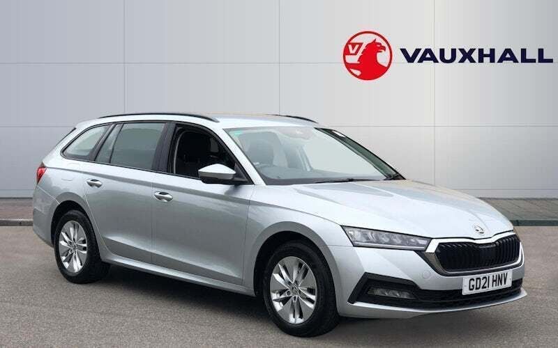 Used 2024 Skoda Octavia SE Estate | £14,800 (Super price) - Image 1/4