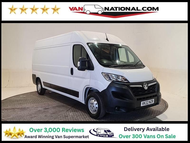 Used Vauxhall Movano Edition 140 HP (102 kW) 2022 White